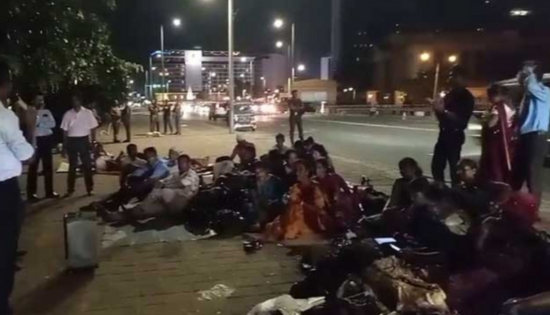 Teachers launch sit-in at Presidential Secretariat over children’s admissions