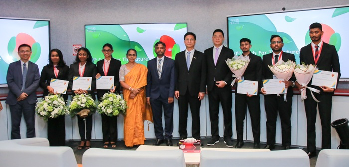 Huawei awards tech scholarships to Sri Lankan undergraduates