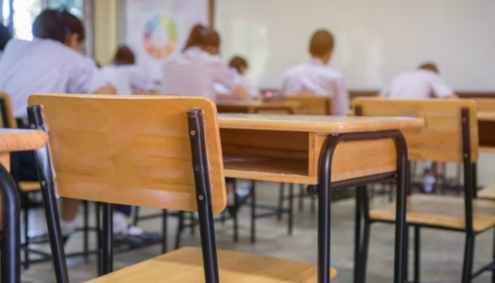 A new approach to manage school transfers